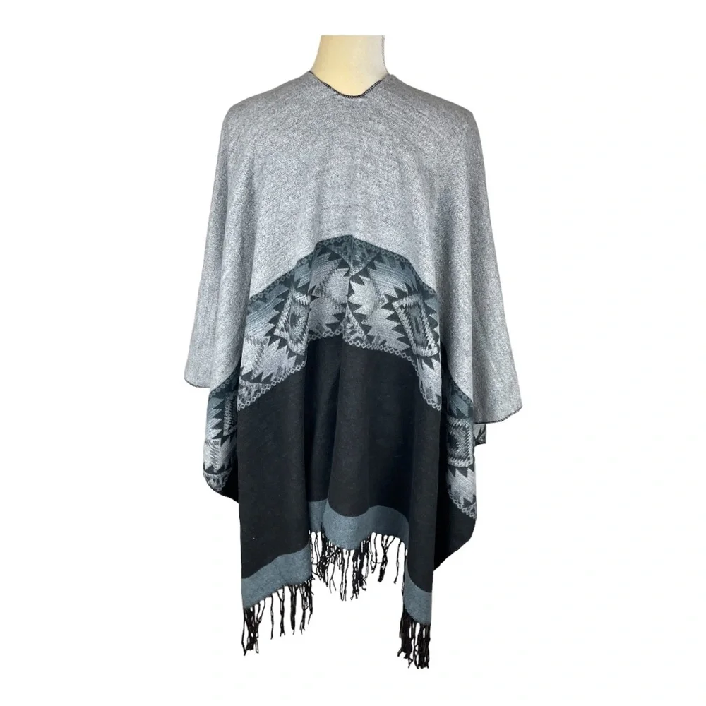 Western Poncho Wrap‎ Boho Aztec with Fringe